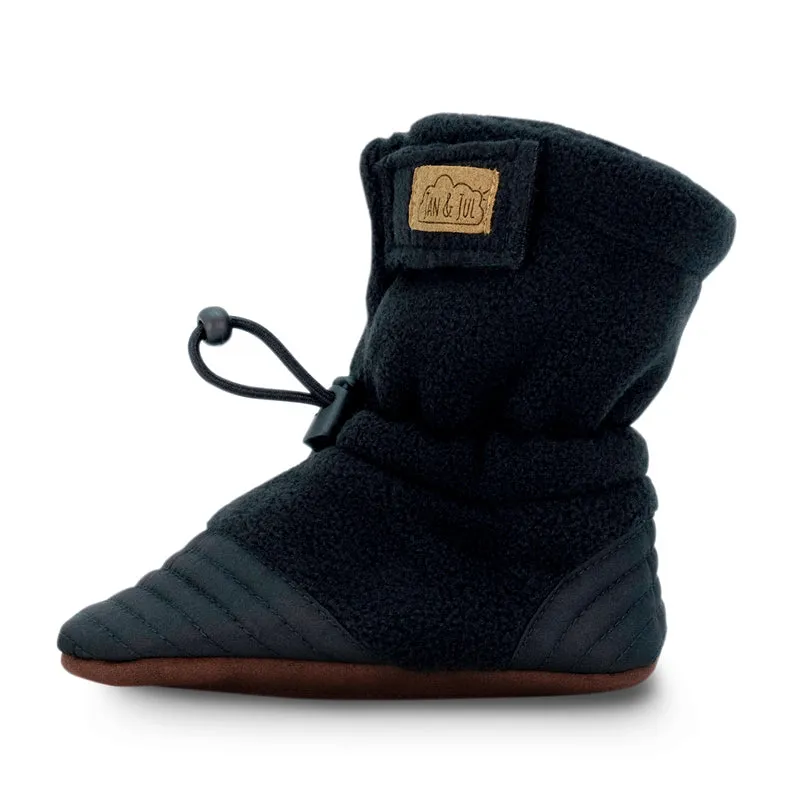 Black Stay-Put Cozy Booties