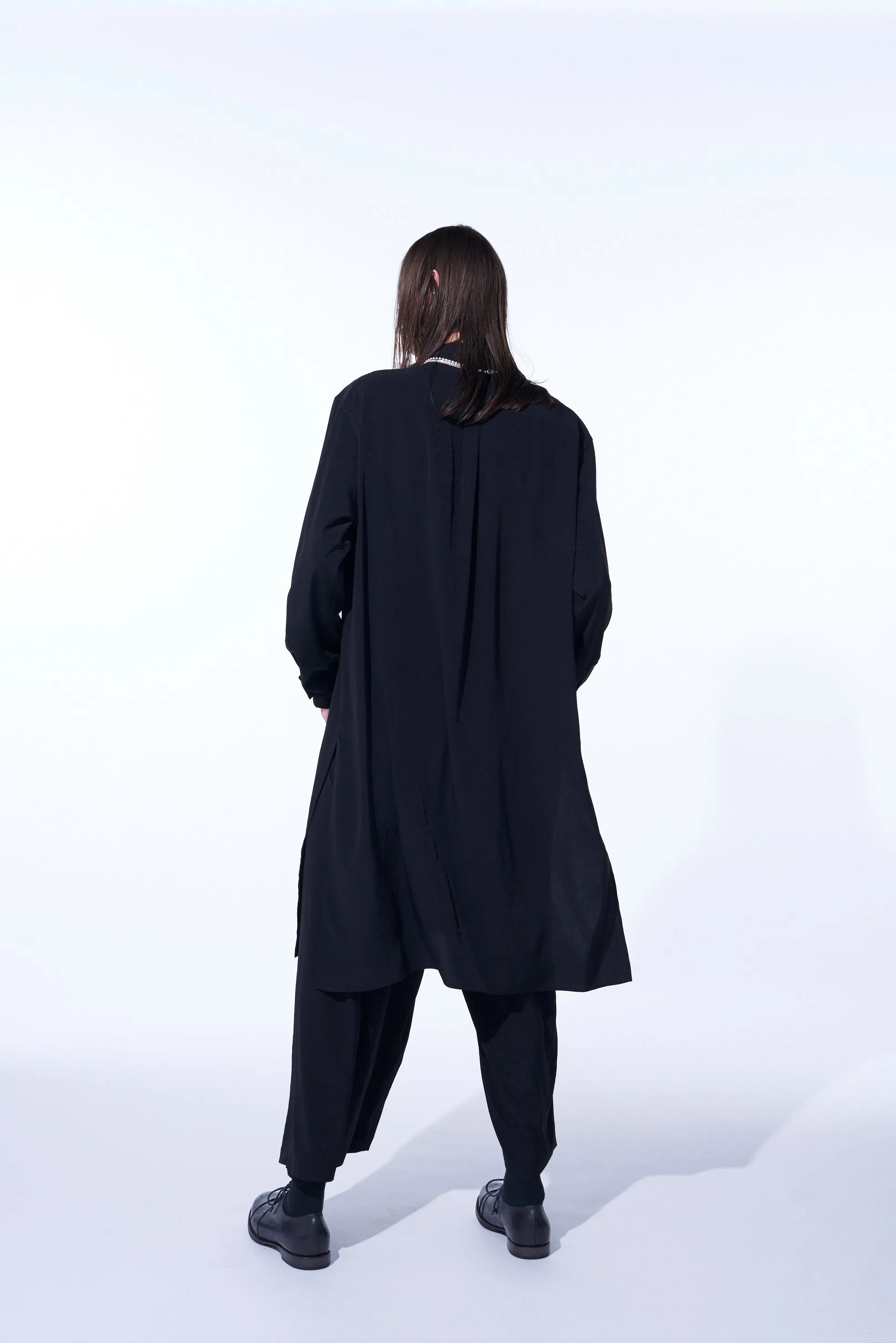 CREPE DE CHINE REGULAR COLLAR LOOSE FIT LONG SHIRT