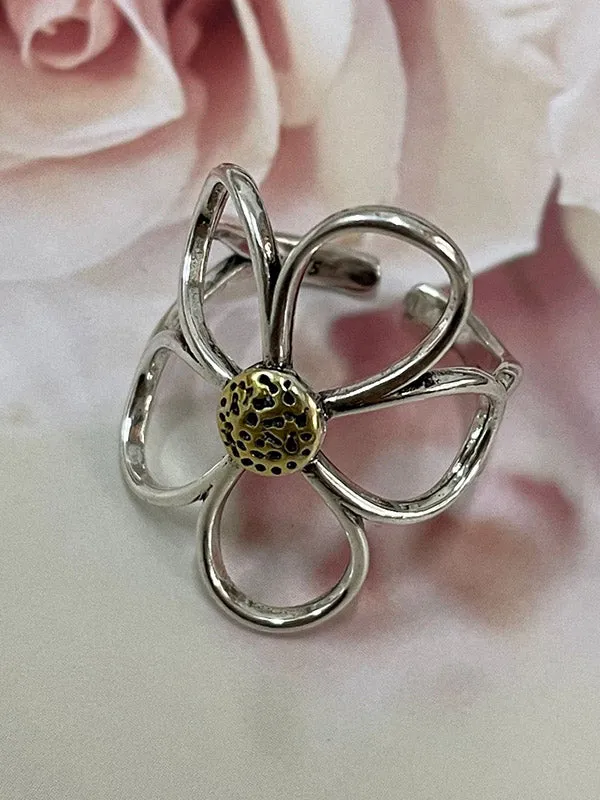 Flower Shape Hollow Shiny Rings Accessories