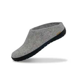 Slip-on with natural rubber sole - black - Grey